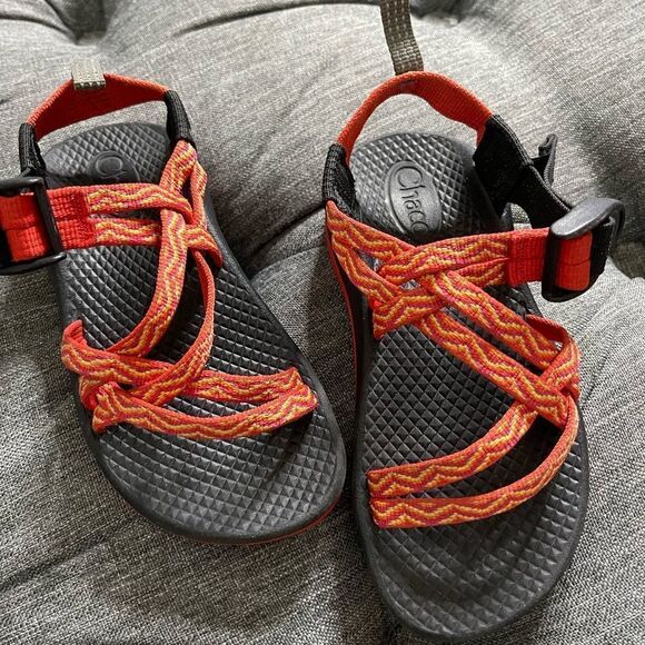 Chaco ZX1 Orange Swirl Sandal Kid's SZ 11 - Picture 2 of 8